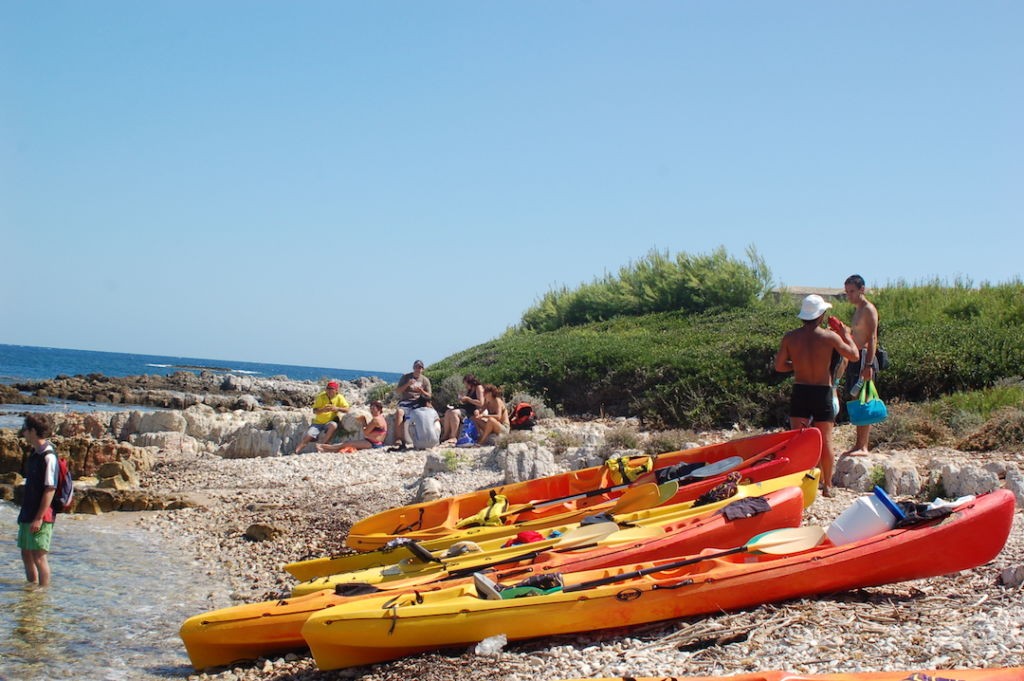 kayak-cannes-location-kayak-seafirst-ile de lérins-antibes-esterel-beaulieu-alpes-maritimes-var-kayak de mer-kayak 06-kayak 83-kayak côte d'azur-sea kayak-