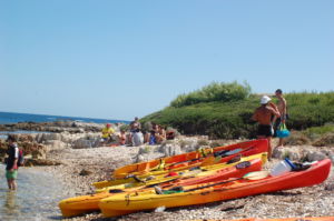 kayak-cannes-location-kayak-seafirst-ile de lérins-antibes-esterel-beaulieu-alpes-maritimes-var-kayak de mer-kayak 06-kayak 83-kayak côte d'azur-sea kayak-