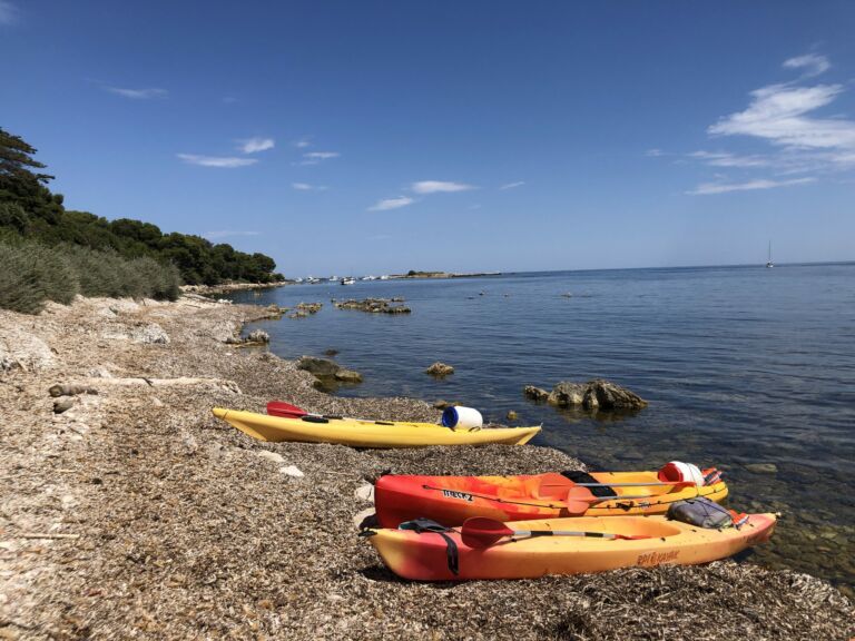 kayak-cannes-ile de lérins-antibes-esterel-beaulieu-alpes-maritimes-var-kayak de mer-kayak 06-kayak 83-kayak côte d'azur-sea kayak-