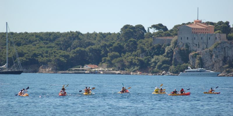 kayak-cannes-location-kayak-seafirst-ile de lérins-antibes-esterel-beaulieu-alpes-maritimes-var-kayak de mer-kayak 06-kayak 83-kayak côte d'azur-sea kayak-